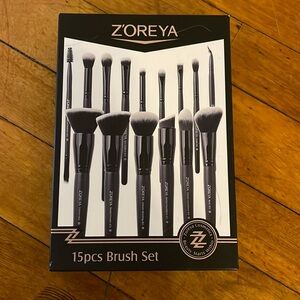 Z’Oreya Makeup Brush 15pc set